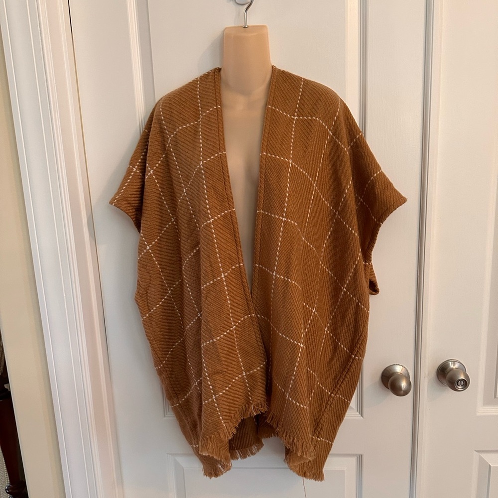 LOFT tan plaid wrap poncho‎